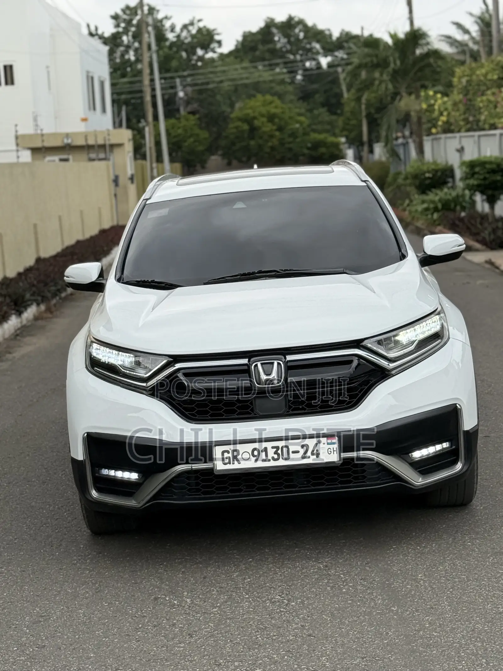 Honda CR-V Touring 2021 White