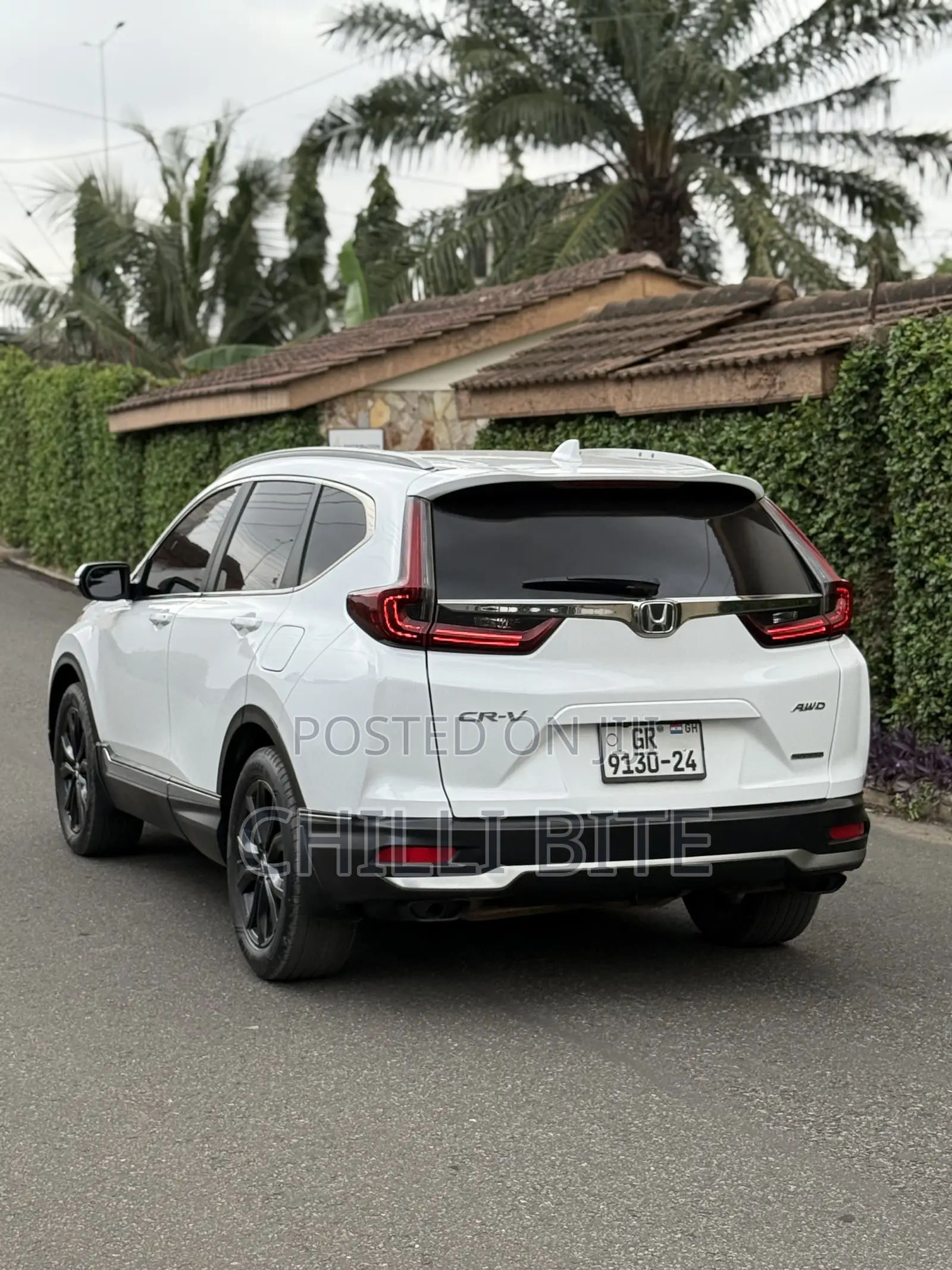 Honda CR-V Touring 2021 White