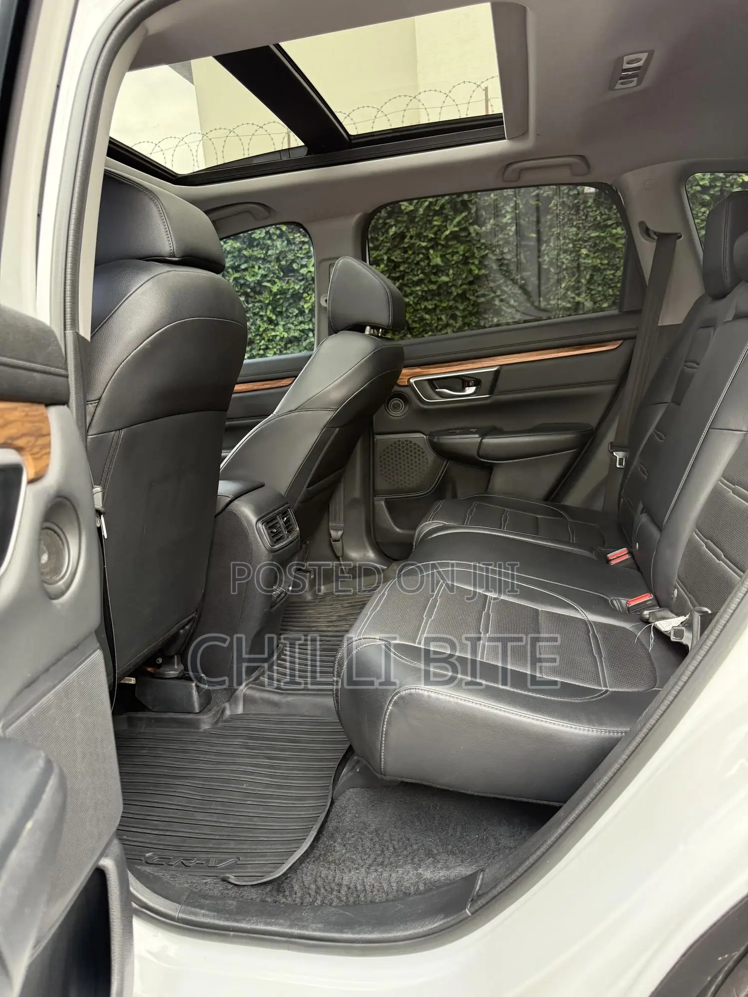 Honda CR-V Touring 2021 White
