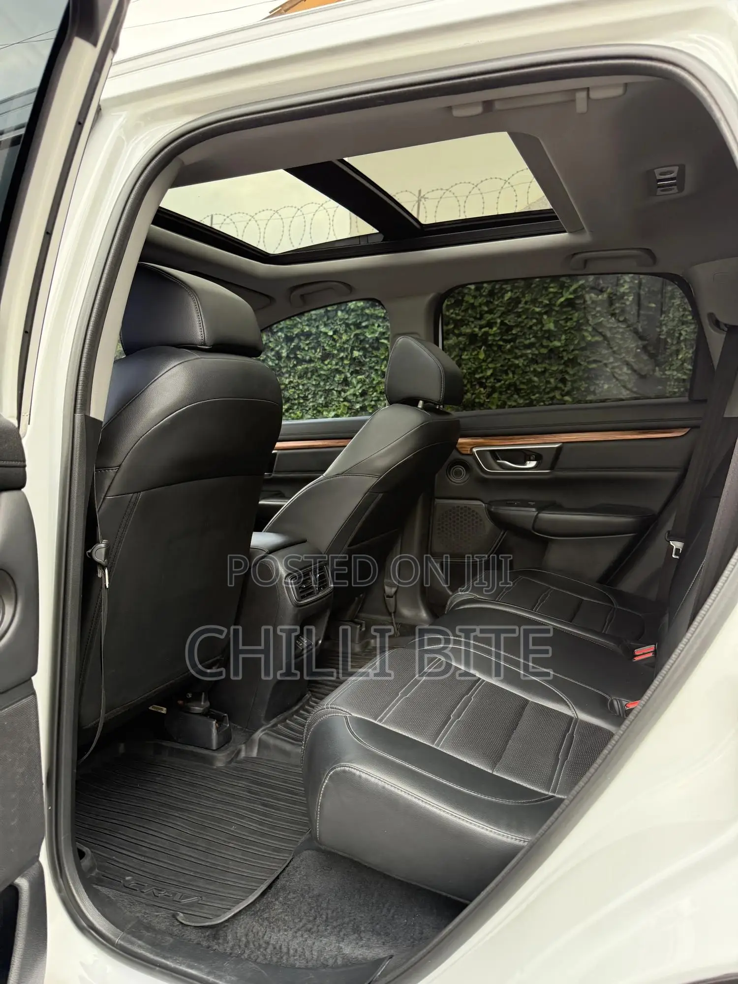 Honda CR-V Touring 2021 White