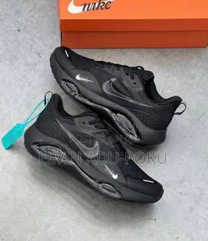 Nike Air Max Zoom Sneaker In Different Colours , Swipe >>>>