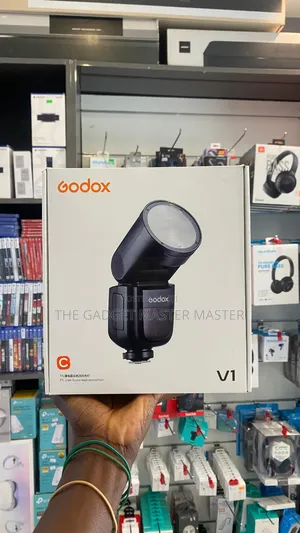 Godox V1 Round Head Camera Flash