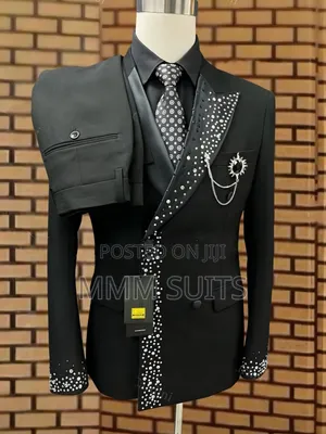Elegant and Stylish Turkey Men Double-Breasted Men Suit With Stones