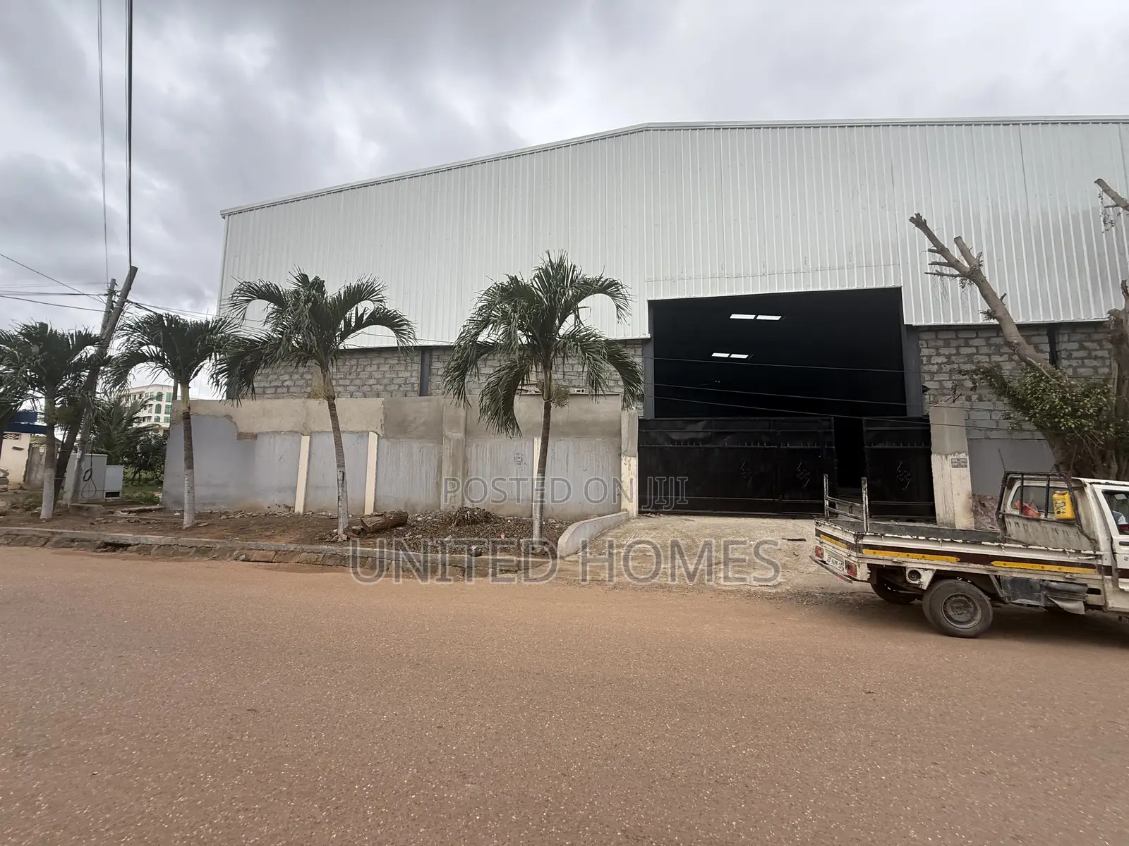 West Legon 1300 Square Meter Warehouse For Rent