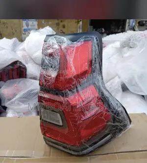 Toyota Land Cruiser Prado 2018 Taillight