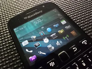 BlackBerry 9720 Black