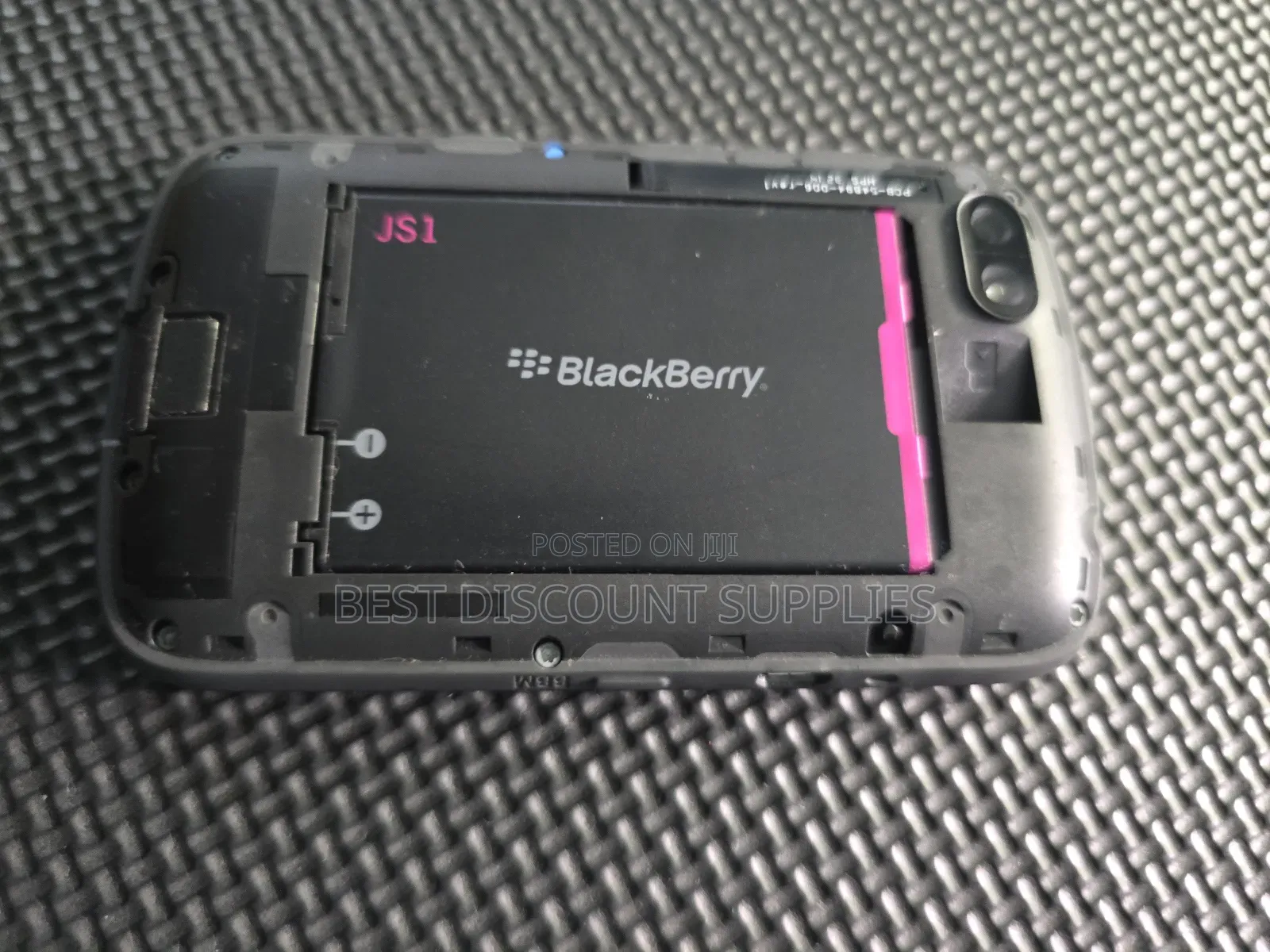 BlackBerry 9720 Black