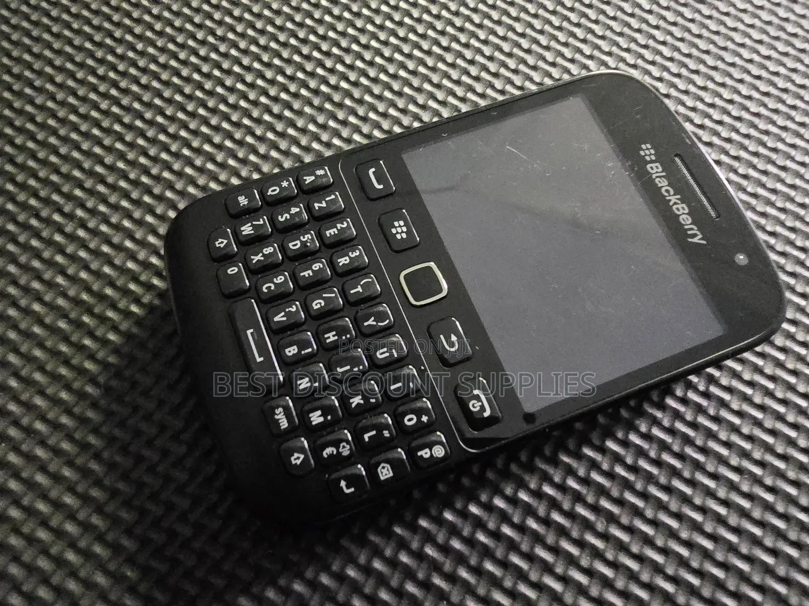 BlackBerry 9720 Black