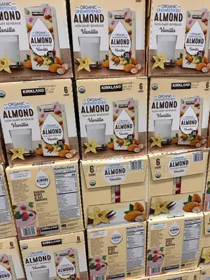 Kirkland Almond Milk (6 in Box)