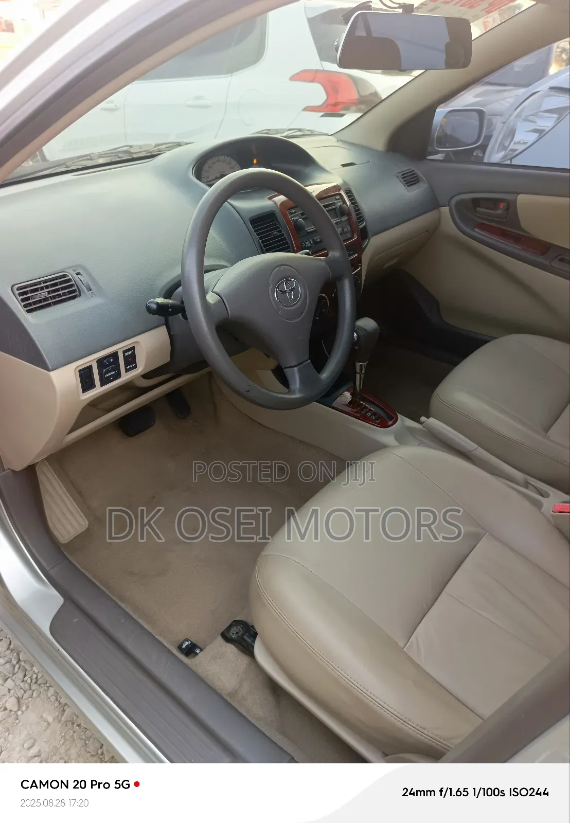 Toyota Vios 2010 Silver