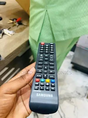 Brand New Samsung Universal Remote for All Samsung TVS
