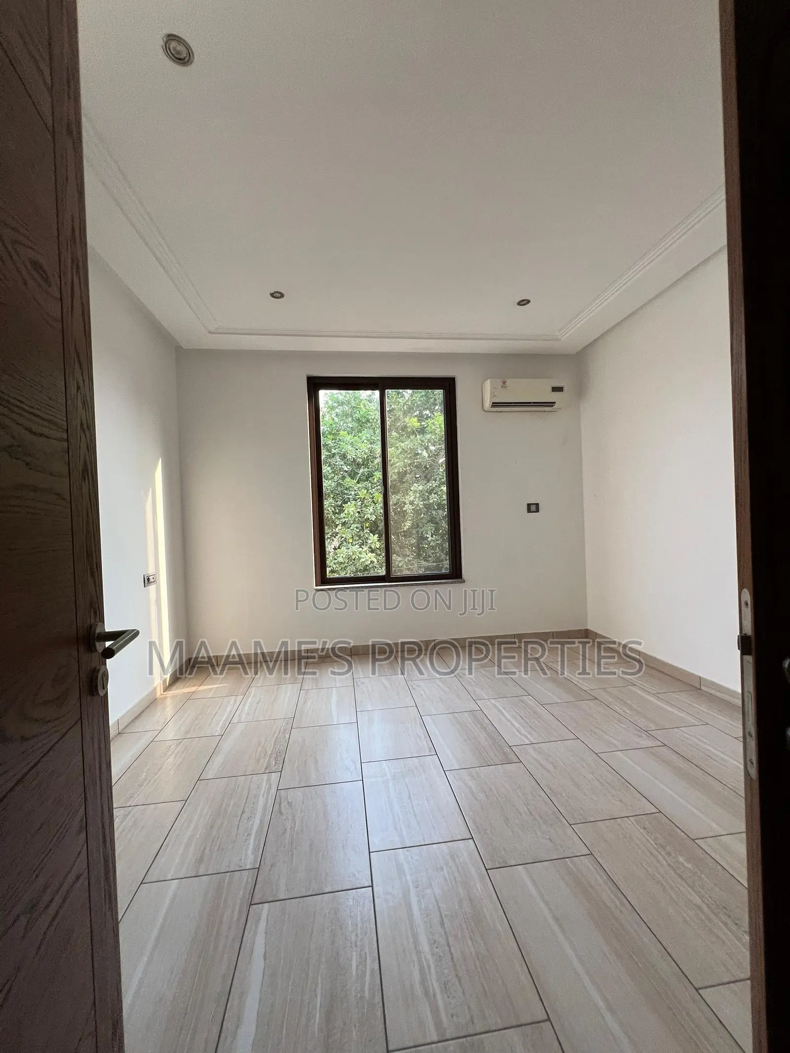 4bdrm Duplex in East Legon for rent
