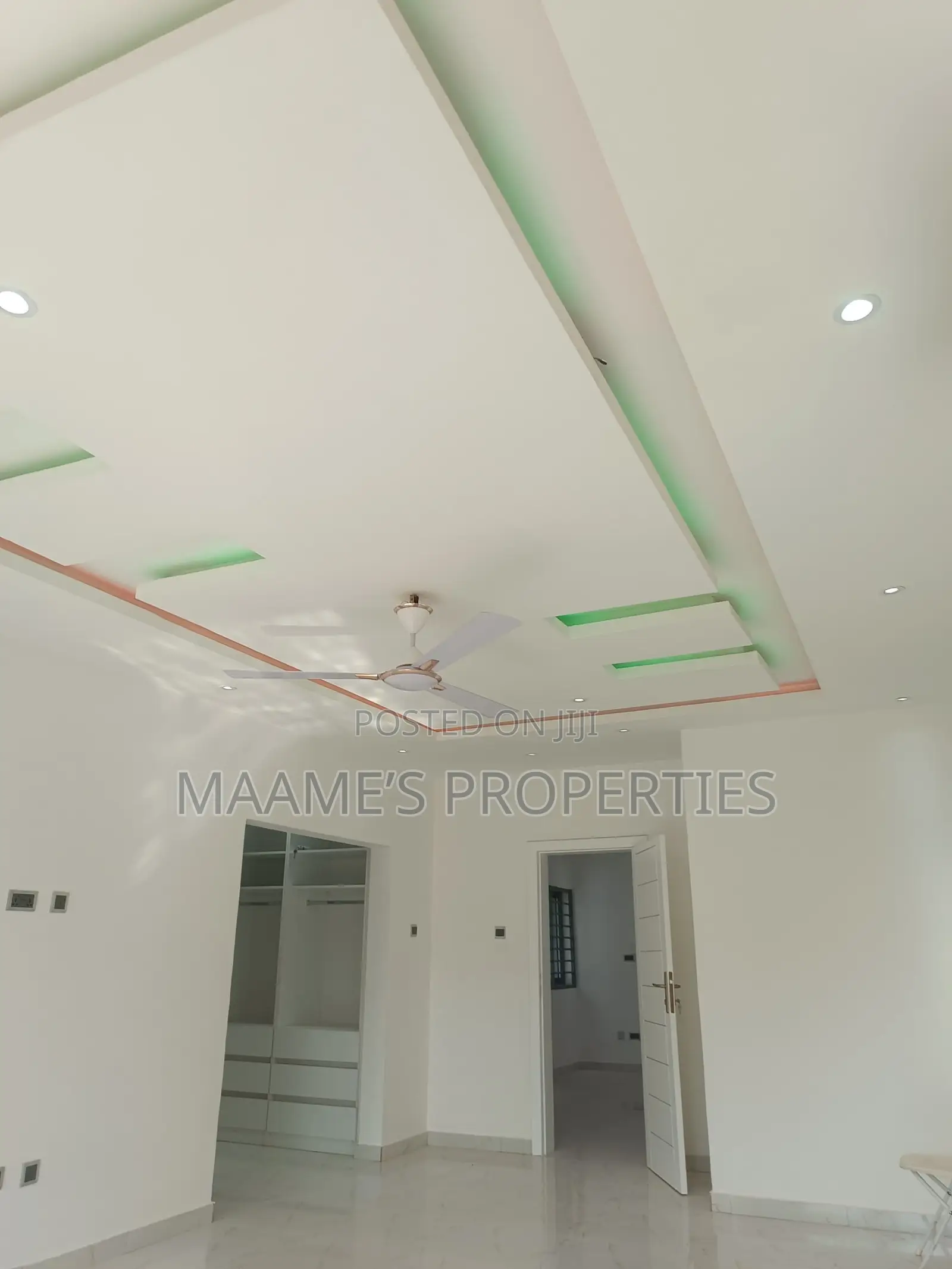 3bdrm Duplex in Oyarifa for sale