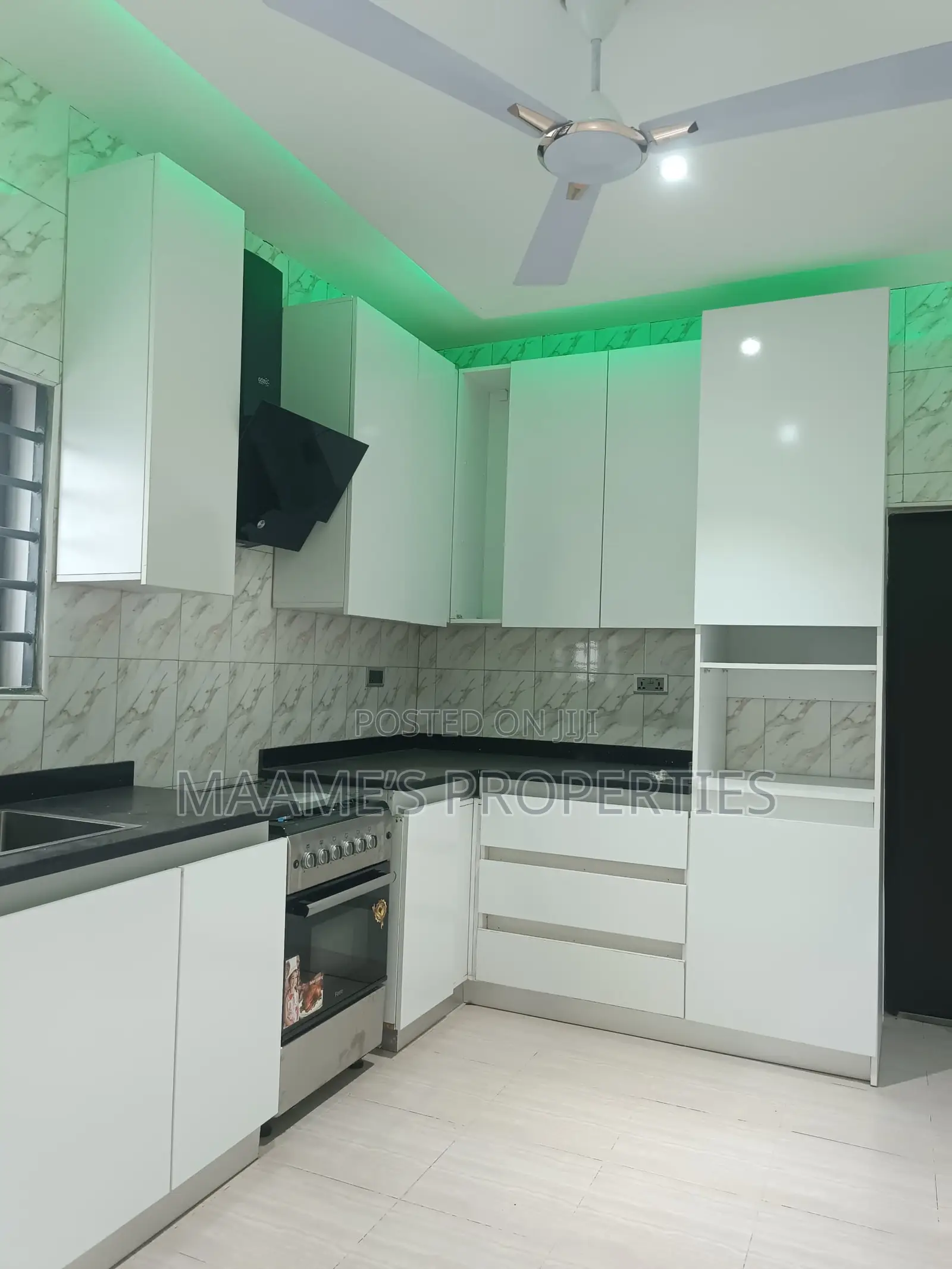 3bdrm Duplex in Oyarifa for sale
