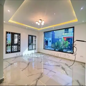 4bdrm Townhouse/Terrace in Spintex for sale