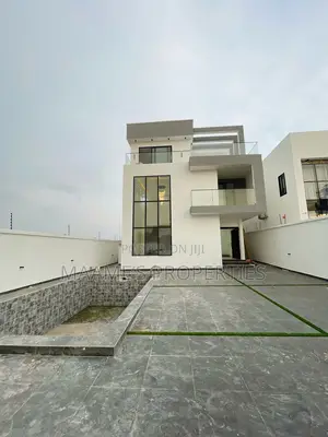 4bdrm Duplex in Ashaley Botwe for sale