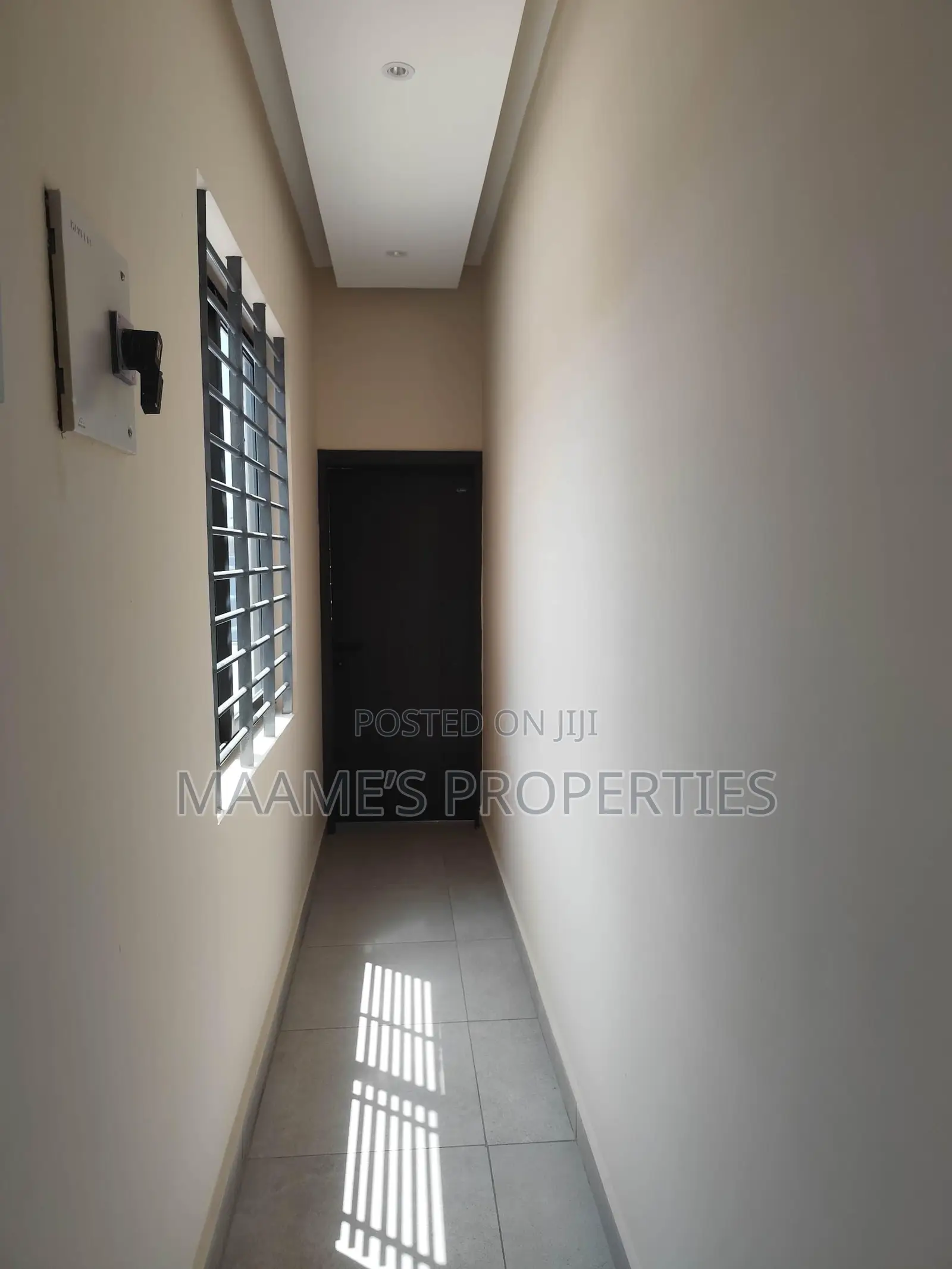 3bdrm House in Lake Side Estate for sale