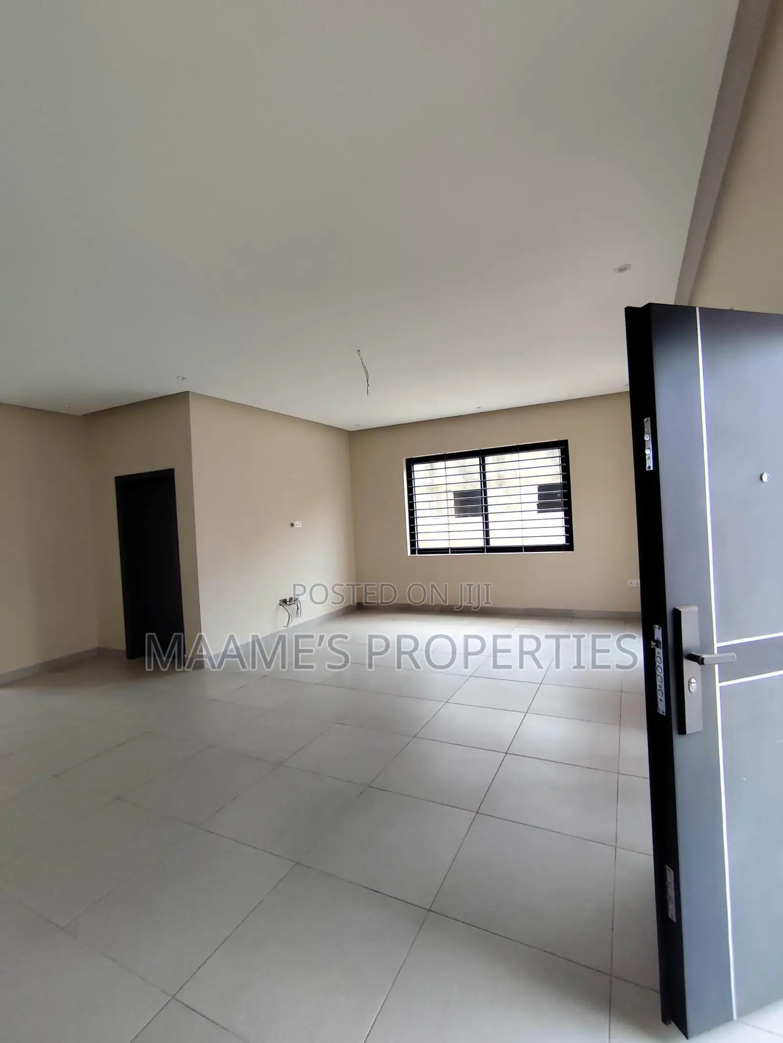 3bdrm House in Lake Side Estate for sale
