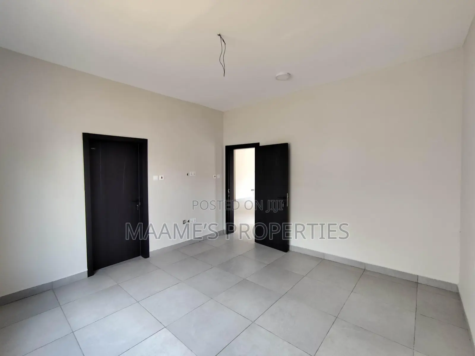 3bdrm House in Lake Side Estate for sale