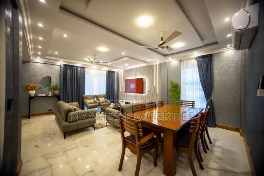5bdrm Duplex in Sakumono for sale