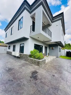5bdrm Duplex in North Legon for sale