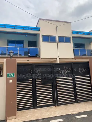 3bdrm Duplex in Oyarifa for rent