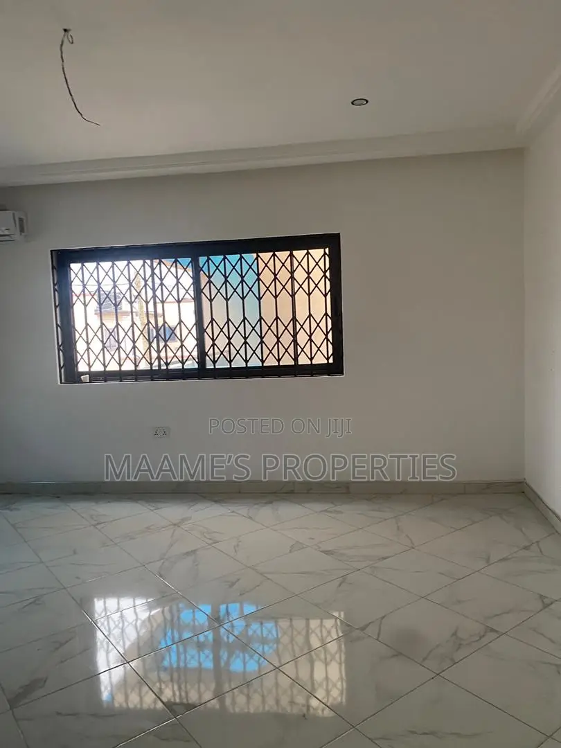 3bdrm Duplex in Oyarifa for rent