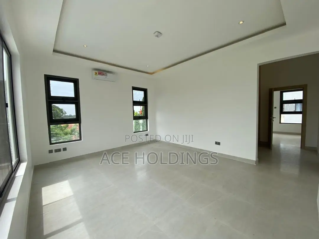 4bdrm Mansion in Cantonments for rent