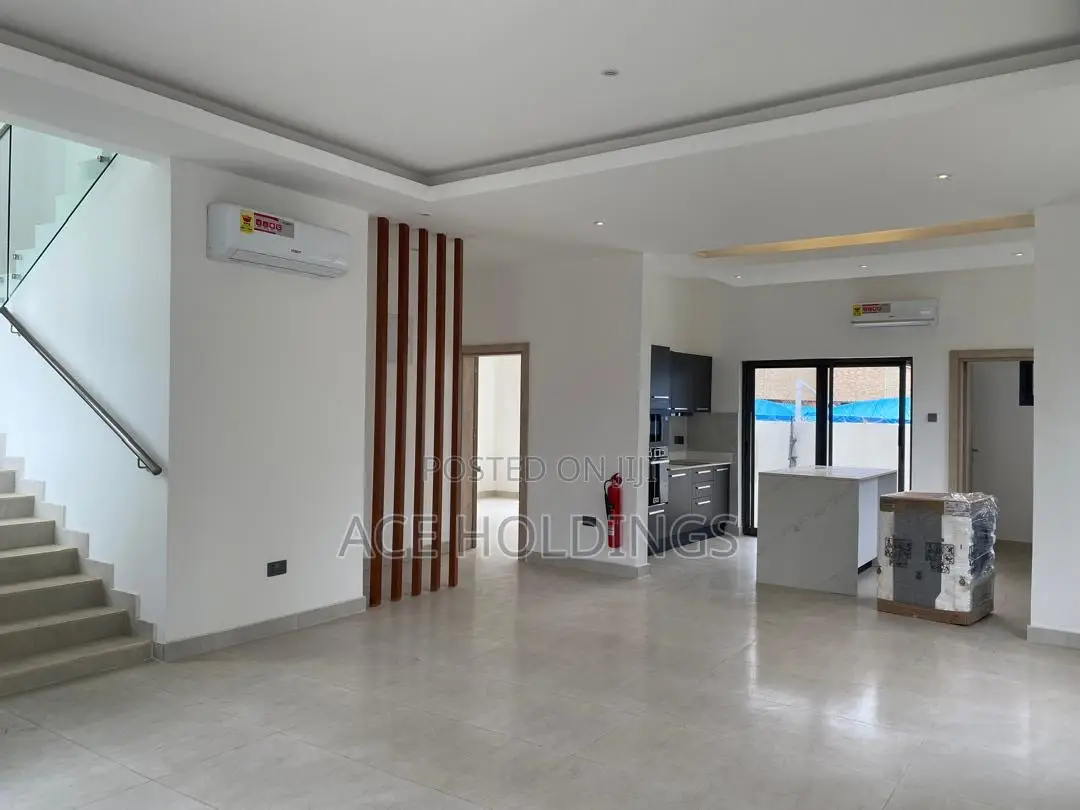 4bdrm Mansion in Cantonments for rent
