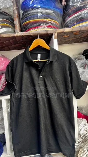 Black Polo From Usa  Gildan