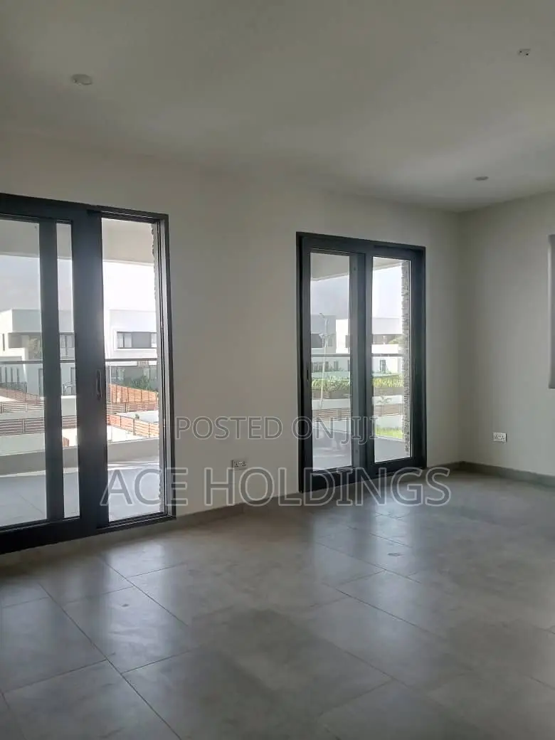 4bdrm House in Tse Addo, Tseaddo for rent