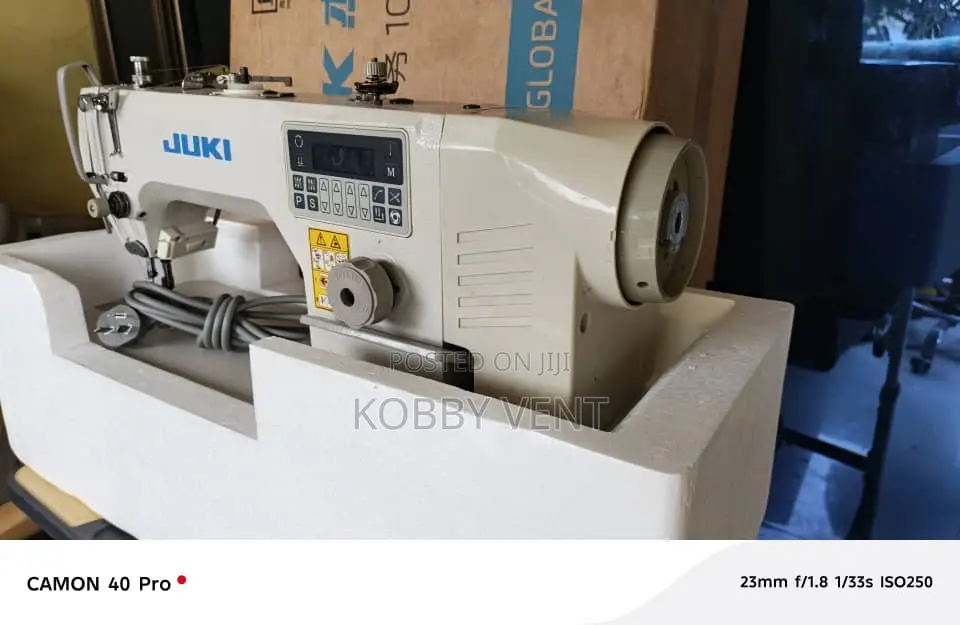 Juki Digital Industrial Sewing Machine (Full Set)