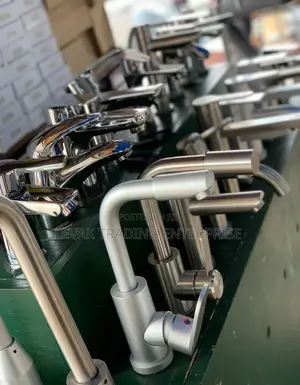 Chrome Basin Tap - Sink Tap Hot and Cold Faucet