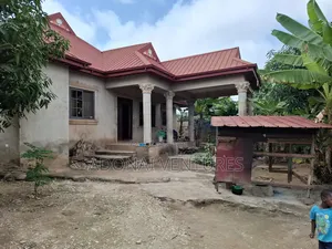 5bdrm House in Sokoban  Kwamonma, Kumasi Metropolitan for sale