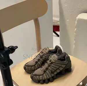Original Nike Air Shox Coffee Brown