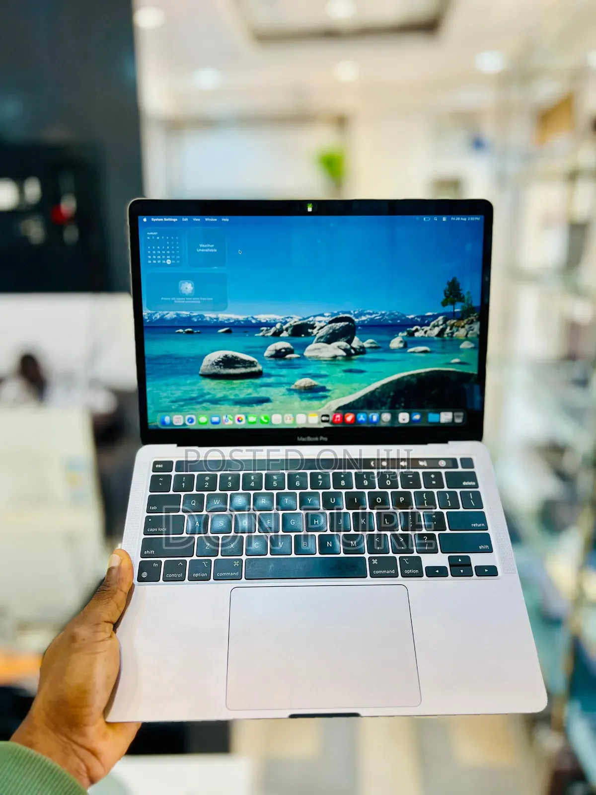 Laptop Apple MacBook Pro 2021 M1 8GB Apple M1 SSD 256GB