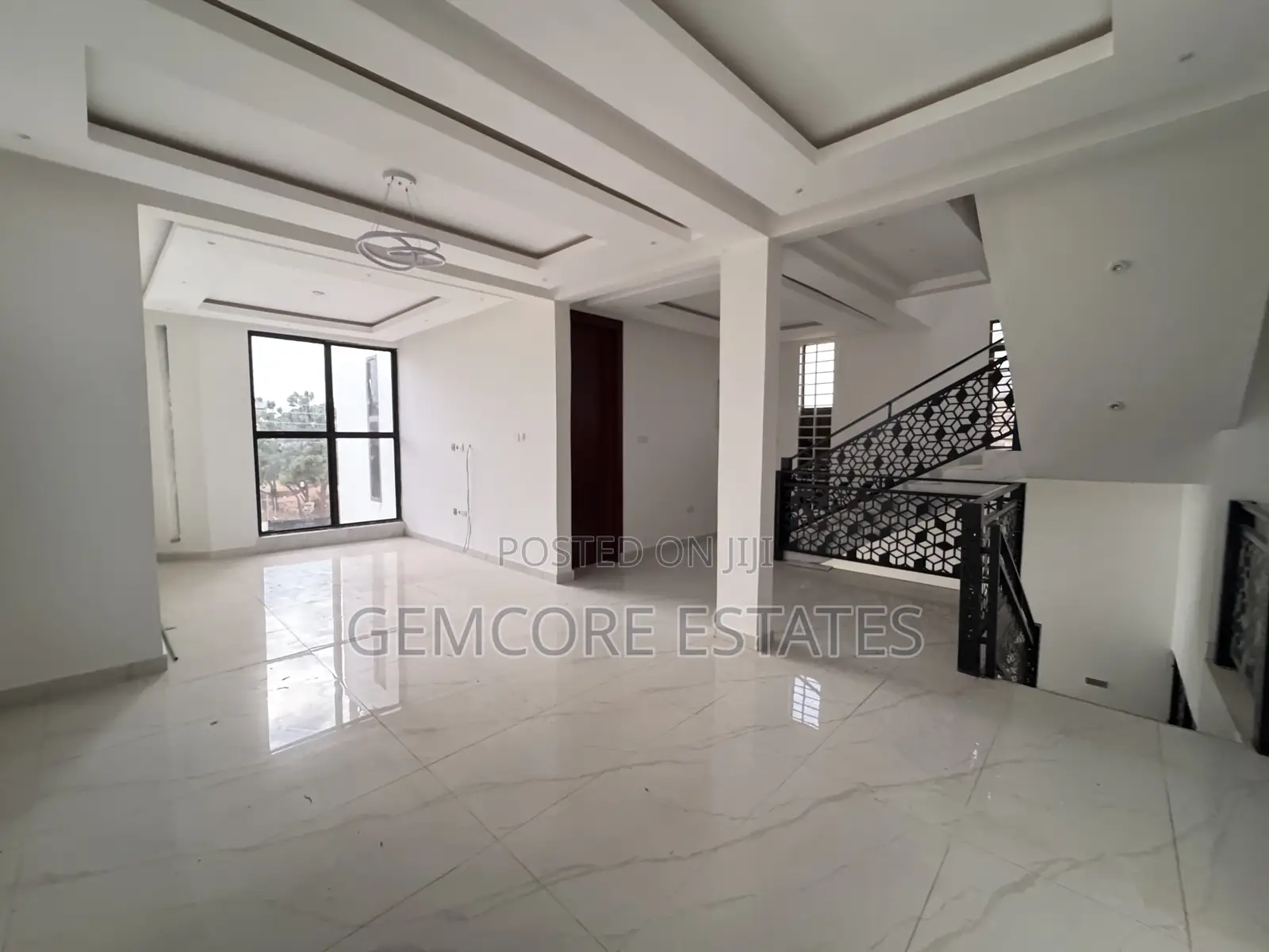 6bdrm House in East Legon Hills for sale