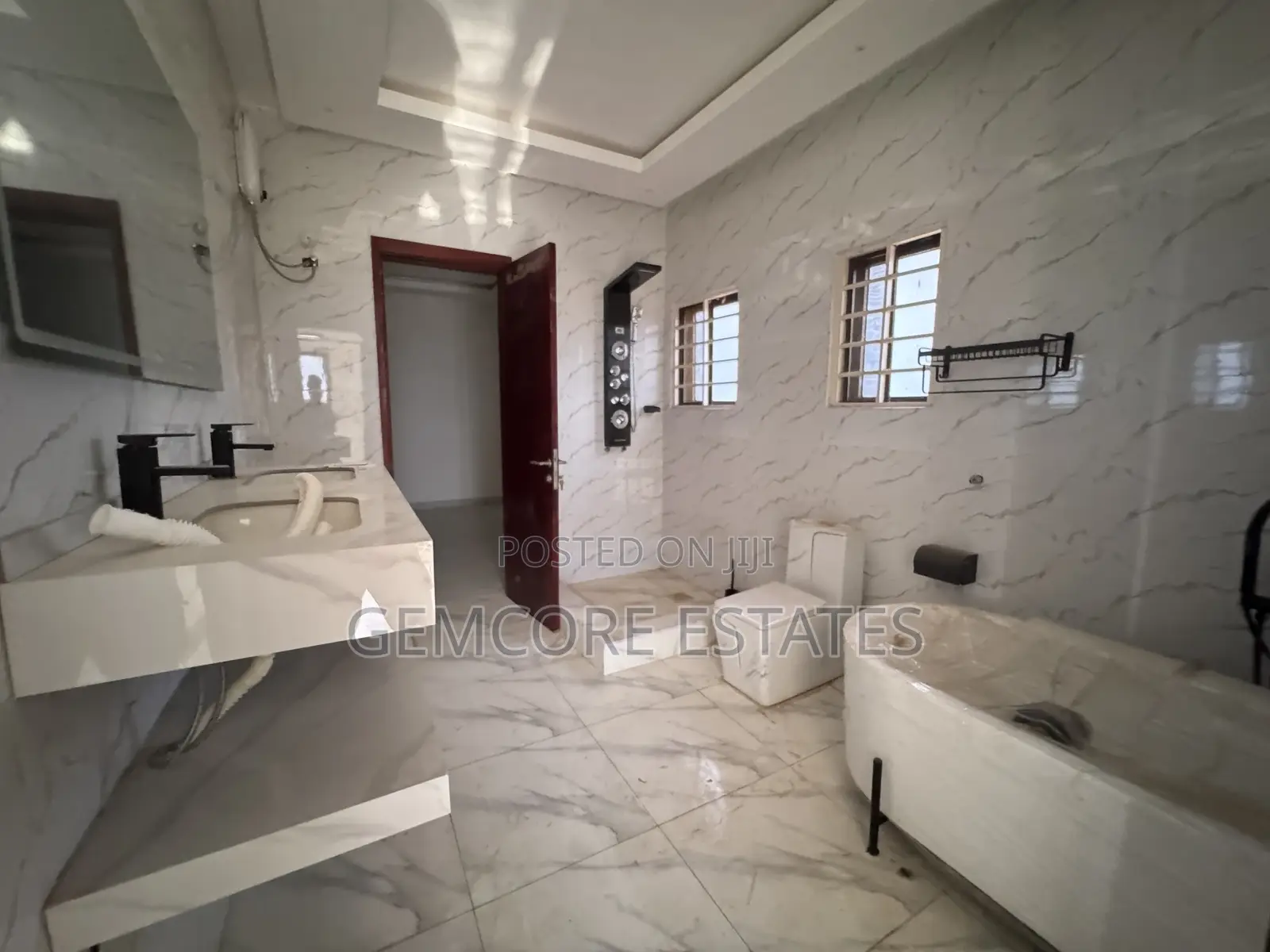 6bdrm House in East Legon Hills for sale
