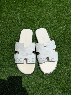 Hermes Slippers White