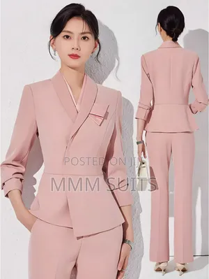 Stylish Ladies 2-Piece Suit for Both Formal and Casual Wears
