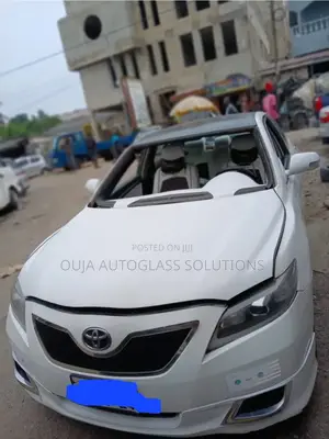 Toyota Camry Windscreen Available