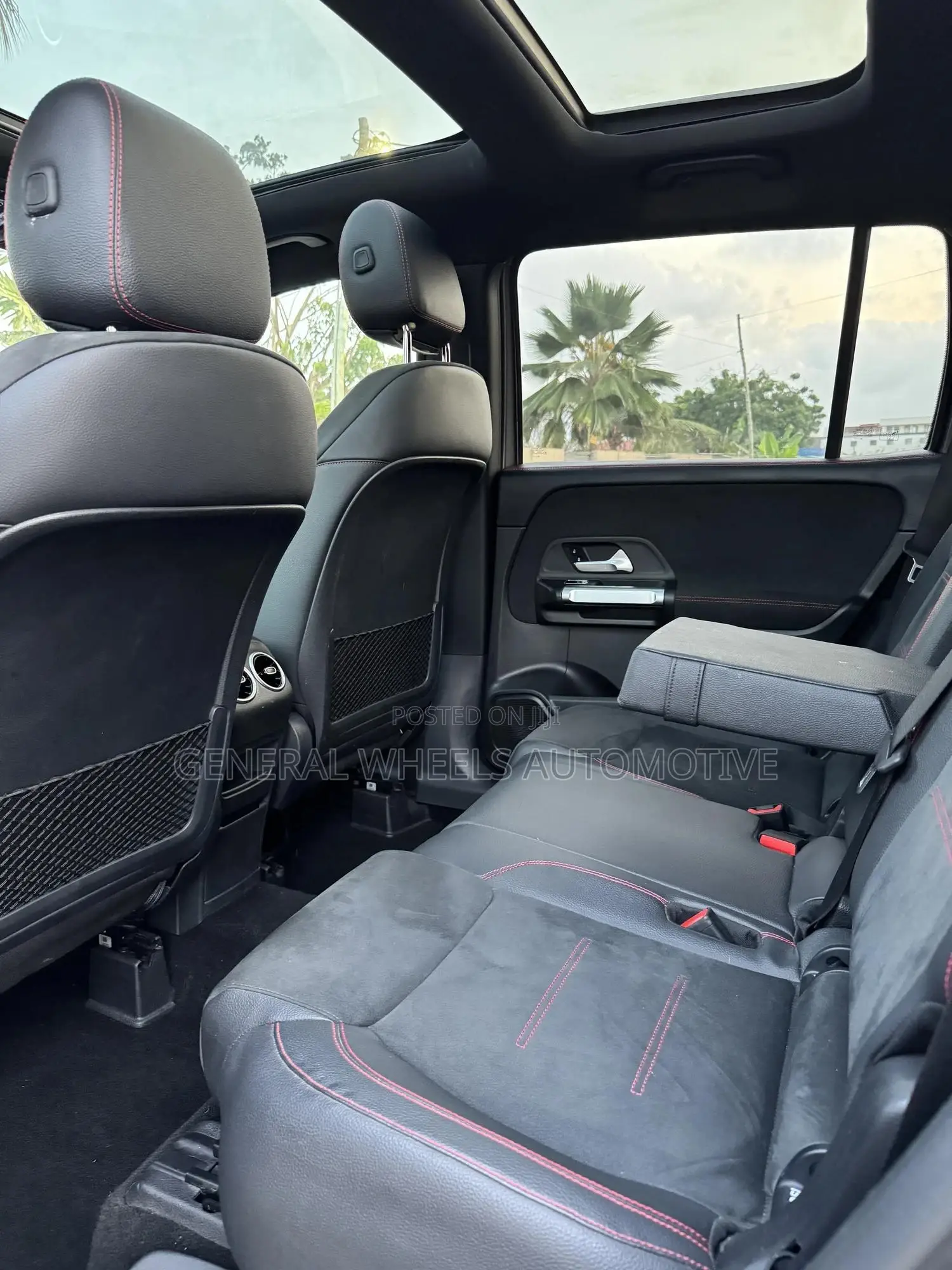 Mercedes-Benz GLB-Class GLB 250 4MATIC 2021 Gray