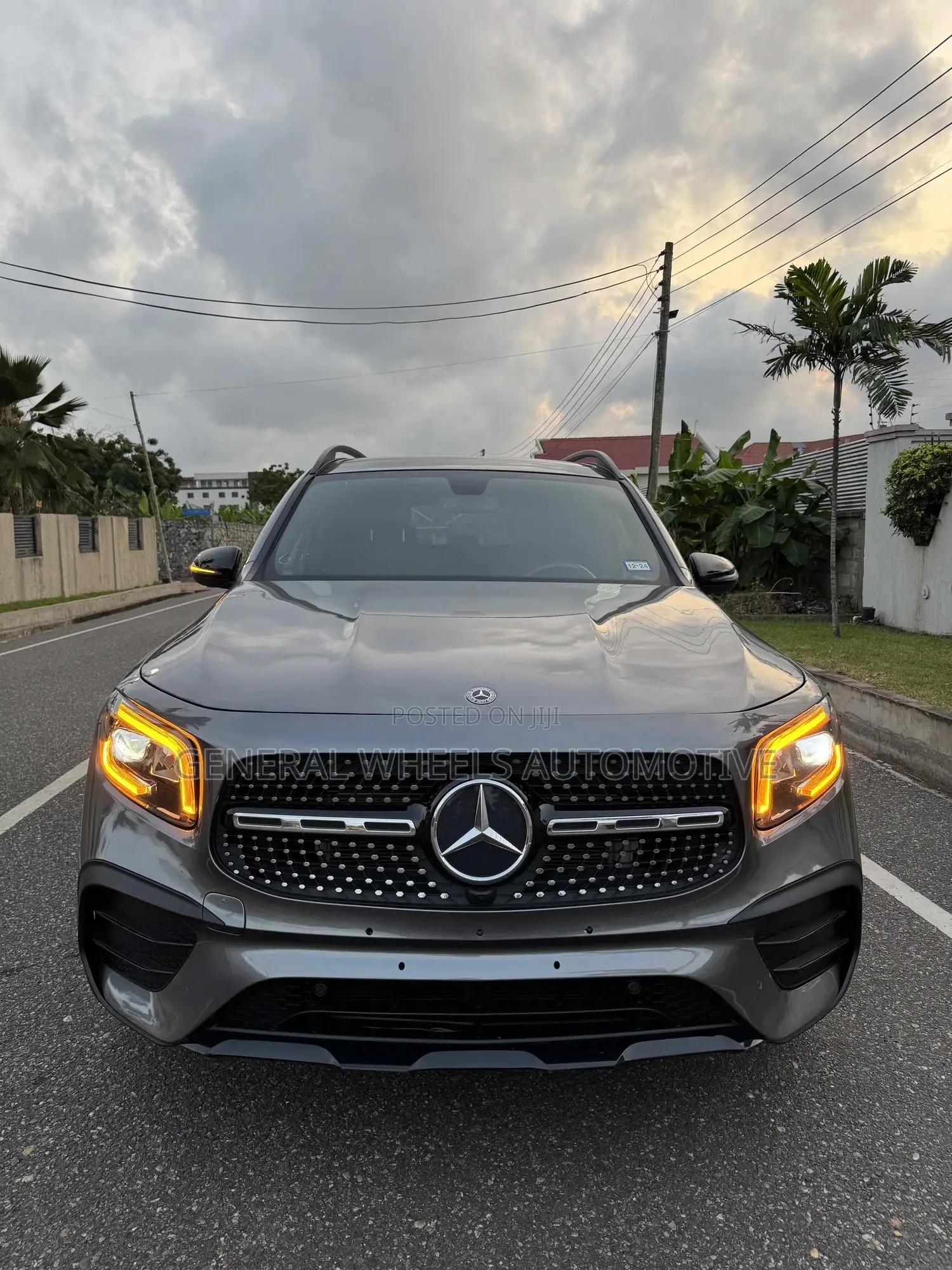 Mercedes-Benz GLB-Class GLB 250 4MATIC 2021 Gray