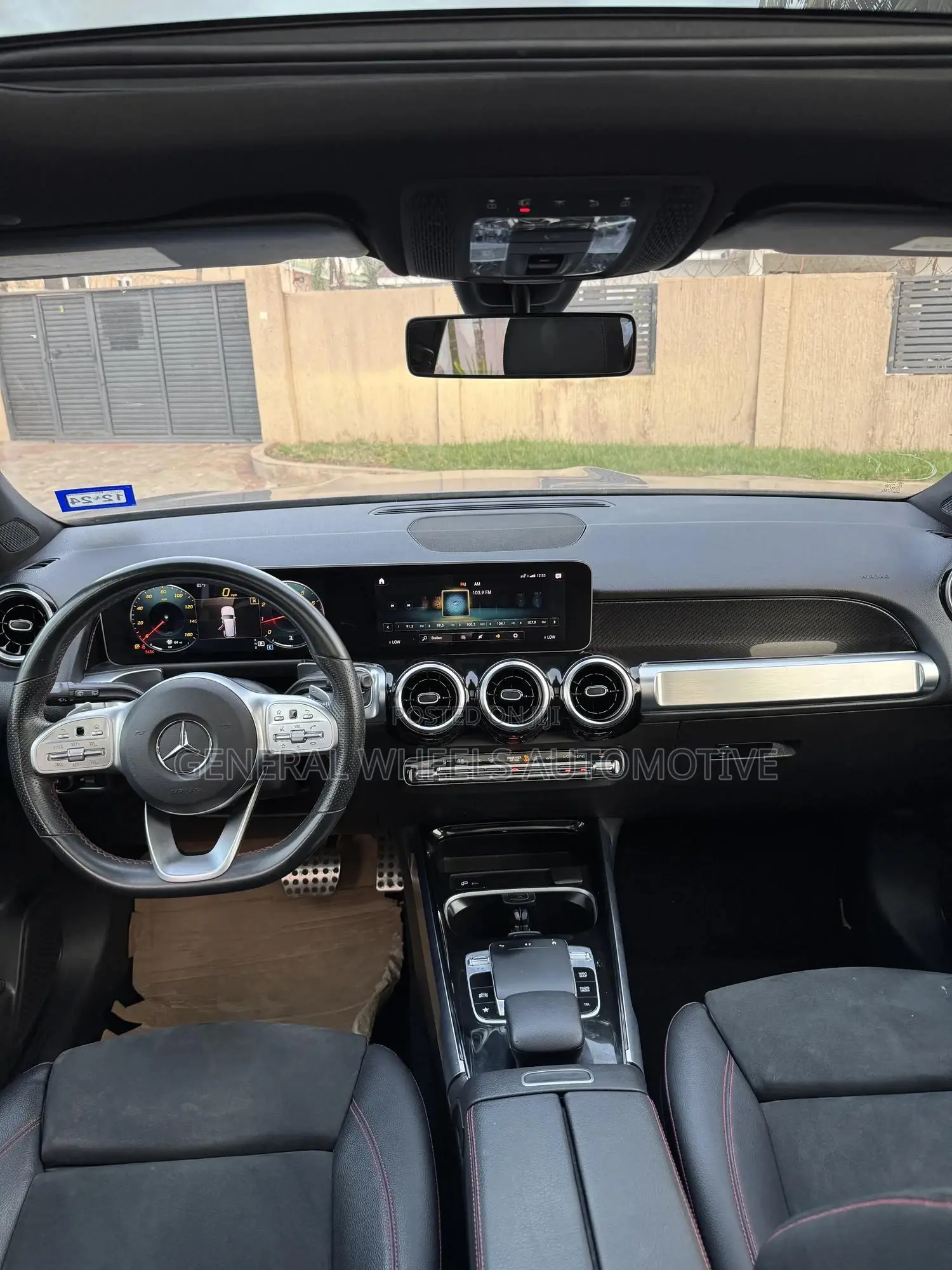 Mercedes-Benz GLB-Class GLB 250 4MATIC 2021 Gray