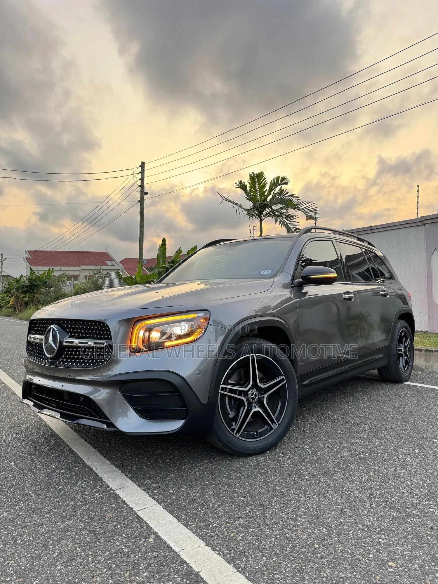 Mercedes-Benz GLB-Class GLB 250 4MATIC 2021 Gray