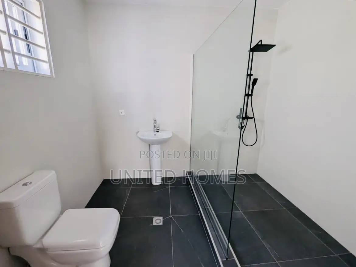 3bdrm House in Achimota for rent