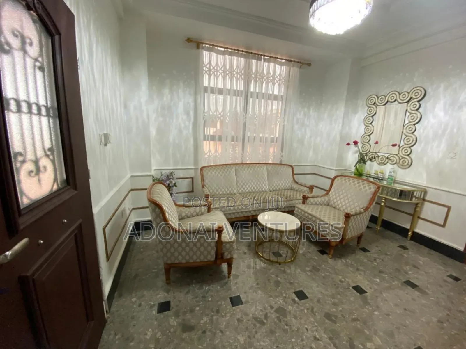 Furnished 7bdrm House in Ahodwo Parakou, Kumasi Metropolitan for sale