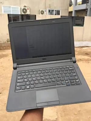 Laptop Dell Latitude 13 3340 4GB Intel Core I3 SSD 500GB
