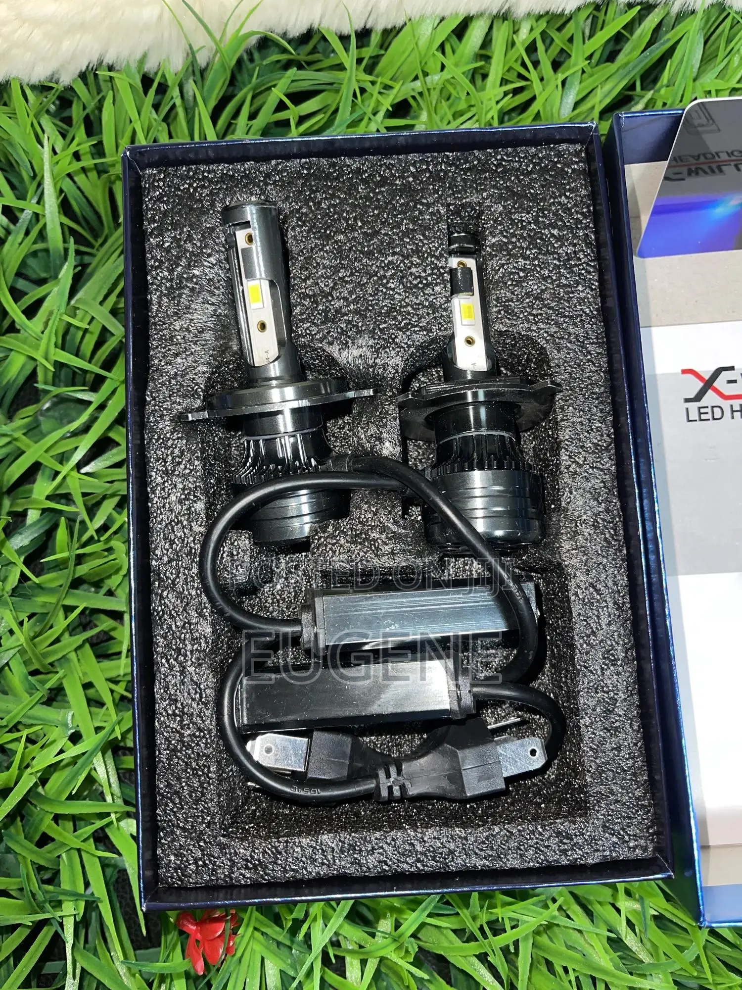 X Willtop H4/Hb2/9003 Headlight Bulb With Brilliant Illumination