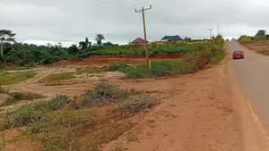Plots Of Land For Residence/Farmland